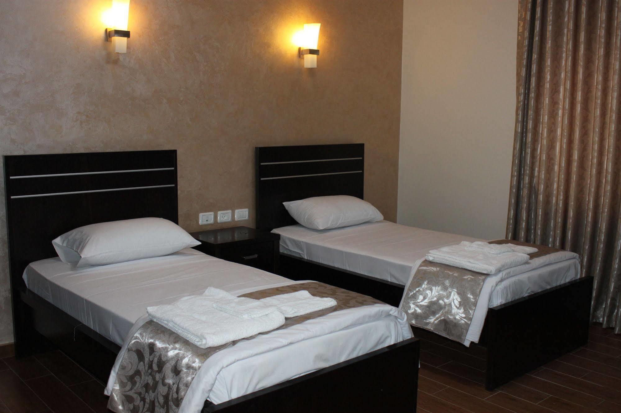 St Andrew'S Guesthouse - Ραμάλα Εξωτερικό φωτογραφία