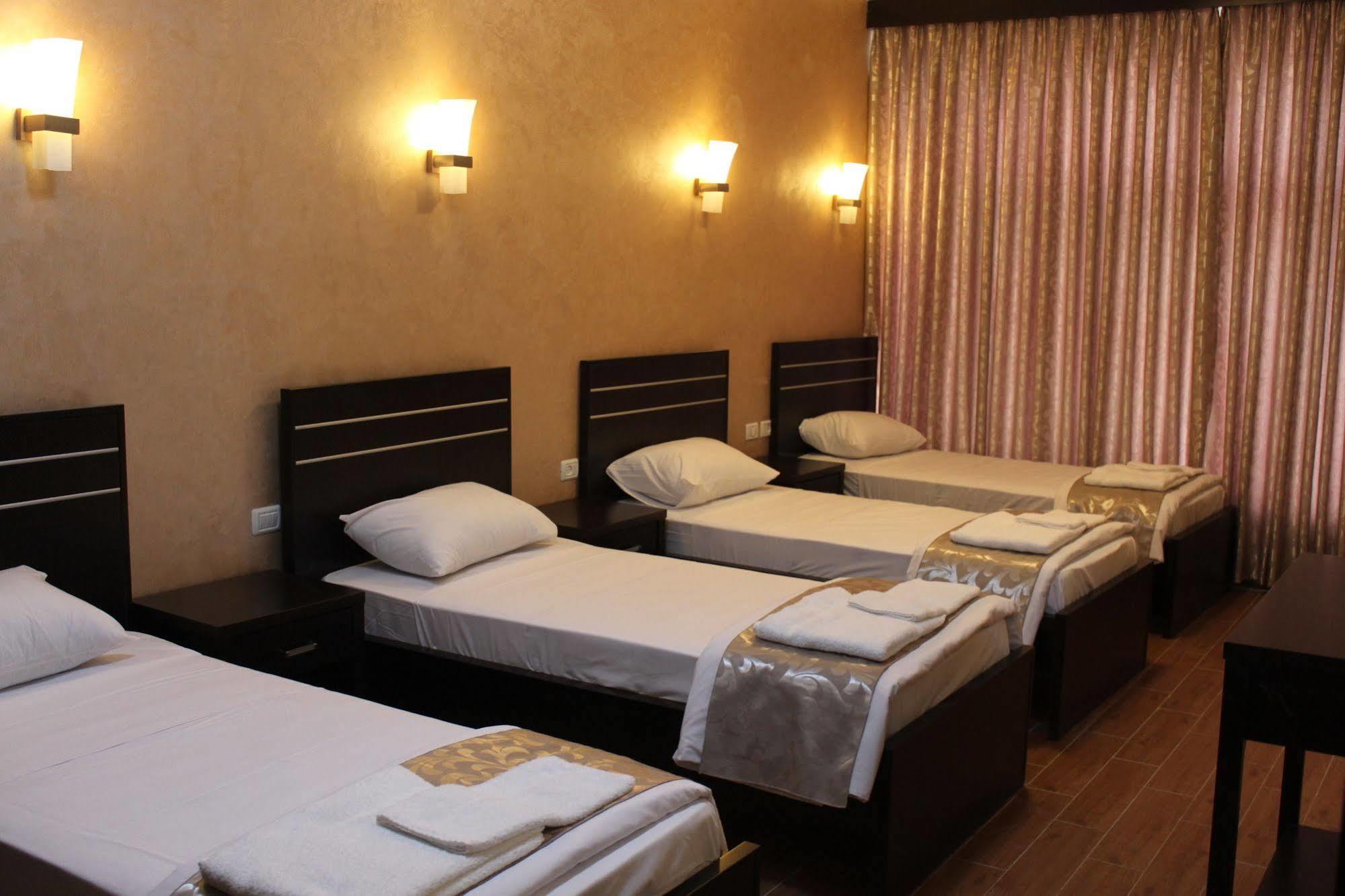 St Andrew'S Guesthouse - Ραμάλα Εξωτερικό φωτογραφία